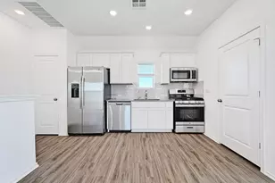 139 Rioja, Kyle, TX 78640 - Photo 9