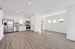 139 Rioja, Kyle, TX 78640 - Photo 5