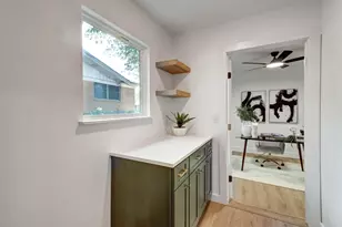 4710 Russet Hill Dr, Austin, TX 78723 - Photo 11