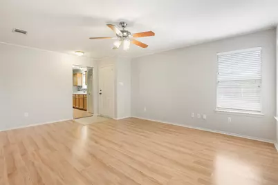 15204 Drusillas Drive, Pflugerville, TX 78660 - Photo 7