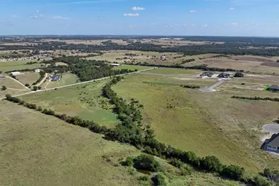 301 County Road 246 Road, Florence, TX 76527 - Photo 7