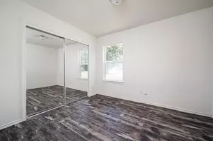 230 Debus Dr, Taylor, TX 76574 - Photo 11