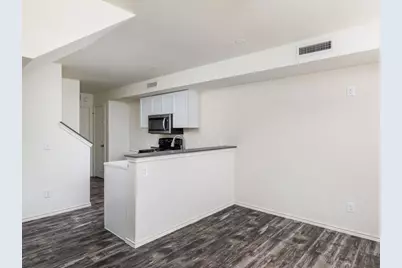 230 Debus Drive #108 B, Taylor, TX 76574 - Photo 9