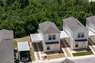 230 Debus Dr, Taylor, TX 76574 - Photo 5