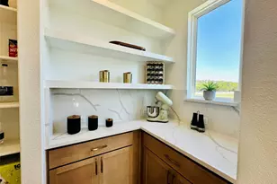 1603 Headwaters Blvd, Dripping Springs, TX 78620 - Photo 7