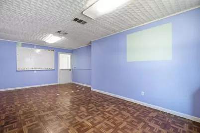 208 Highway 79, Hutto, TX 78634 - Photo 23
