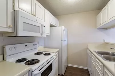 1602 Mill Street #C, San Marcos, TX 78666 - Photo 3