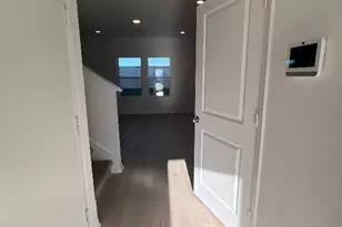 417 Lake Sweetwater Ln, Buda, TX 78610 - Photo 7