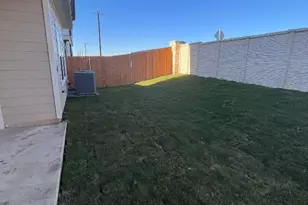 417 Lake Sweetwater Ln, Buda, TX 78610 - Photo 31