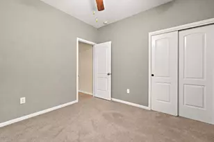 5717 Scenic Lake Dr, Georgetown, TX 78626 - Photo 31