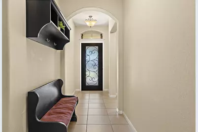 5717 Scenic Lake Drive, Georgetown, TX 78626 - Photo 5