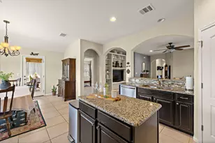 5717 Scenic Lake Dr, Georgetown, TX 78626 - Photo 15