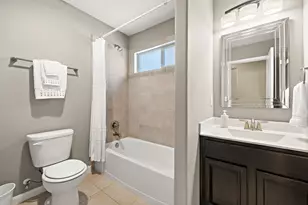 5717 Scenic Lake Dr, Georgetown, TX 78626 - Photo 29