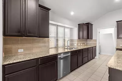 7212 Garnet Mill Lane, Austin, TX 78744 - Photo 11