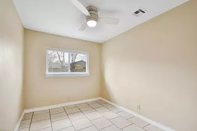 6826 Laguna Norte, San Antonio, TX 78239 - Photo 17