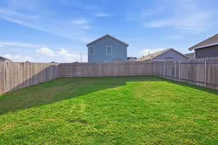 23513 Tiny Moons Wy, Elgin, TX 78621 - Photo 21