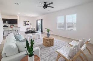 14400 Shooter McGavin Dr, Manor, TX 78653 - Photo 11