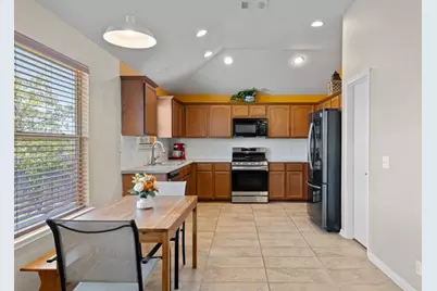 752 Atlantis, Kyle, TX 78640 - Photo 9