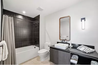 48 East Avenue #1301, Austin, TX 78701 - Photo 19