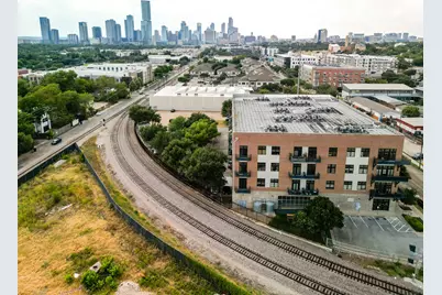 2235 E 6th Street #407, Austin, TX 78702 - Photo 23