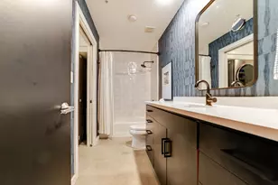 2235 E 6th St, Austin, TX 78702 - Photo 17