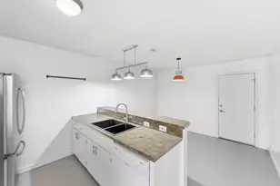 3408 Dolphin Dr, Austin, TX 78704 - Photo 5