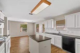 1612 Rossport Bend, Leander, TX 78641 - Photo 13