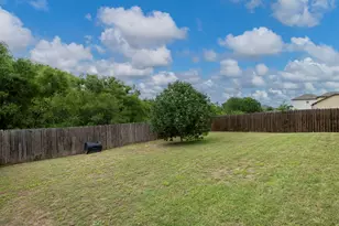 499 Eagle Brook Ln, Buda, TX 78610 - Photo 31