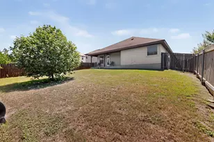 499 Eagle Brook Ln, Buda, TX 78610 - Photo 35