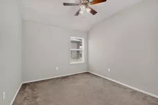 499 Eagle Brook Ln, Buda, TX 78610 - Photo 25
