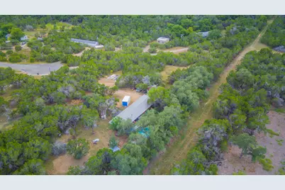 210 W Lakeshore Drive, Dripping Springs, TX 78620 - Photo 27