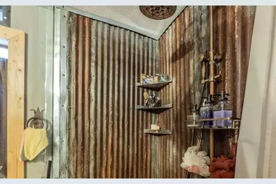 210 W Lakeshore Drive, Dripping Springs, TX 78620 - Photo 11