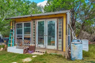 210 W Lakeshore Dr, Dripping Springs, TX 78620 - Photo 17