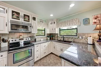 5093 Chimney Rock, Canyon Lake, TX 78133 - Photo 17