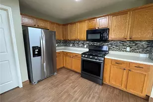 1825 Golden Sunrise Ln, Pflugerville, TX 78660 - Photo 11