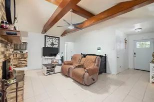 108 Lei Ct, Bastrop, TX 78602 - Photo 5