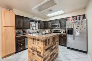 108 Lei Ct, Bastrop, TX 78602 - Photo 15