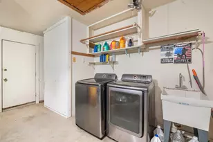 108 Lei Ct, Bastrop, TX 78602 - Photo 27