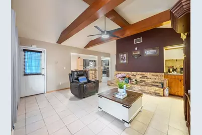 108 Lei Court, Bastrop, TX 78602 - Photo 11