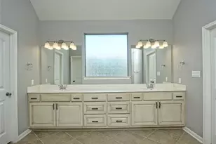 2508 Hilltop Divide Ln, Leander, TX 78641 - Photo 17