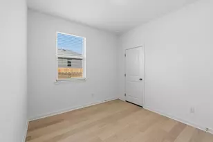 112 Blackfoot Daisy Path, San Marcos, TX 78666 - Photo 17
