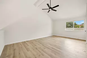 8211 Greenslope Dr, Austin, TX 78759 - Photo 19