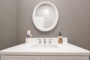 158 Buena Fortuna Rd, Elgin, TX 78621 - Photo 5