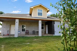 158 Buena Fortuna Rd, Elgin, TX 78621 - Photo 7