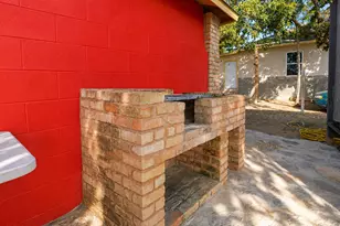 158 Buena Fortuna Rd, Elgin, TX 78621 - Photo 29