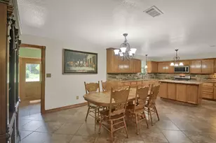 191 Jordan Ln, Elgin, TX 78621 - Photo 5