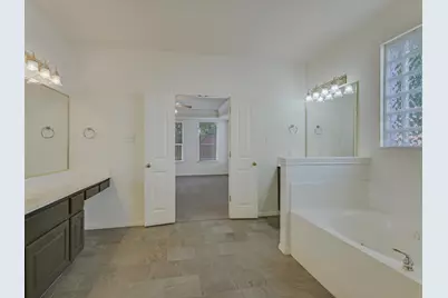 2007 Forest Hill Cove, Round Rock, TX 78665 - Photo 13