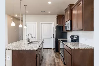 904 Central Boulevard, Bertram, TX 78605 - Photo 9