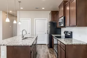 904 Central Blvd, Bertram, TX 78605 - Photo 9