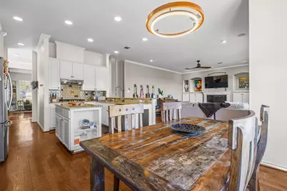 5004 Valburn Court, Austin, TX 78731 - Photo 17